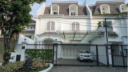 Rumah Bagus, Luxury, lokasi strategis di Kebayoran Baru