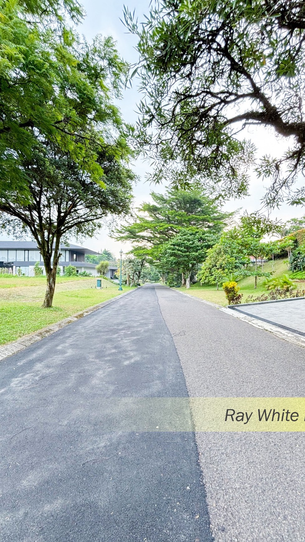 KAVLING RANCAMAYA CLUSTER RUBY POSISI POJOK DENGAN VIEW GUNUNG SALAK DI BOGOR, JAWA BARAT #CH