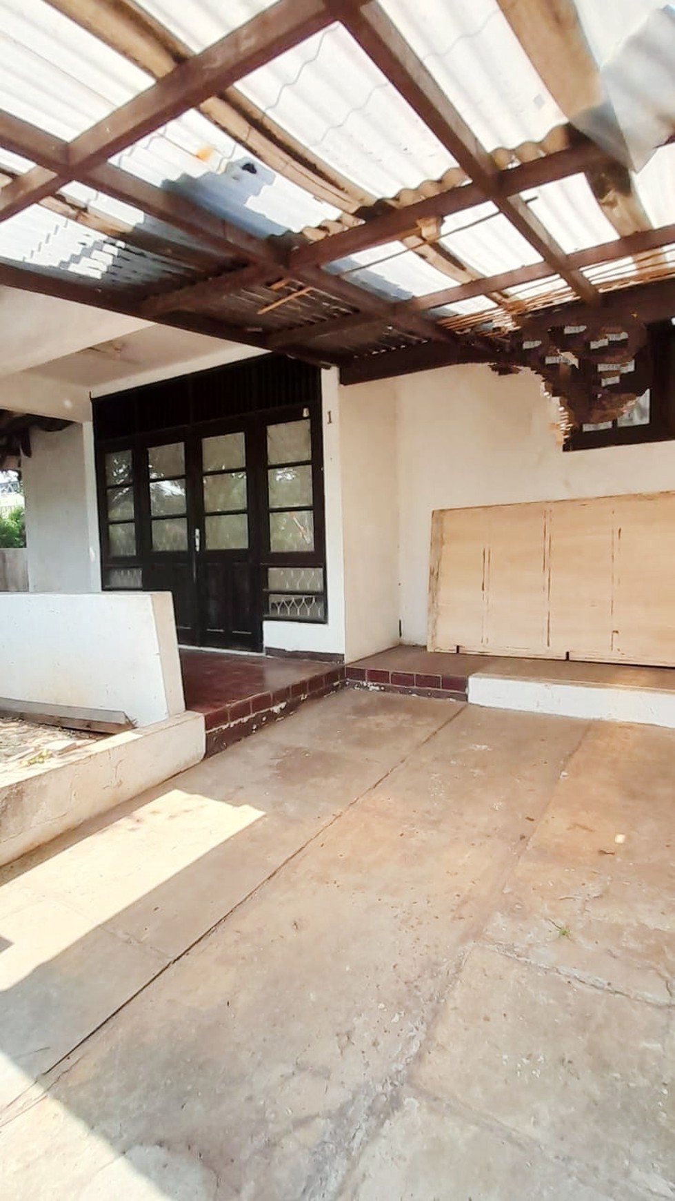 Rumah Hitung Tanah Area Cipete