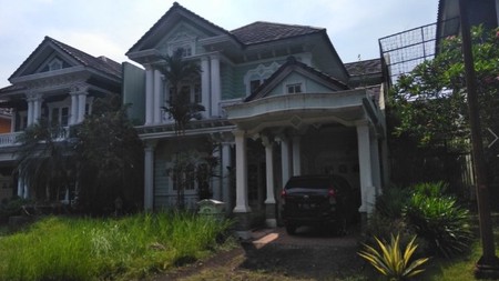 Di jual rumah 2 lantai di kota wisata cibubur harga nego