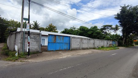 PABRIK / GUDANG LUAS DI JALAN WATES 