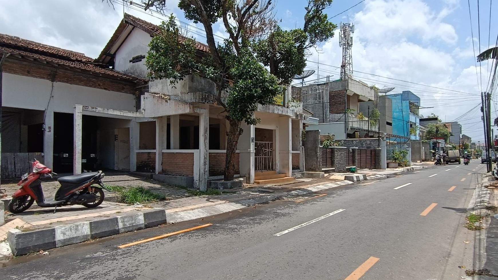 Tanah Bonus Bangunan Lokasi Tengah Kota Dekat TUGU Yogyakarta 