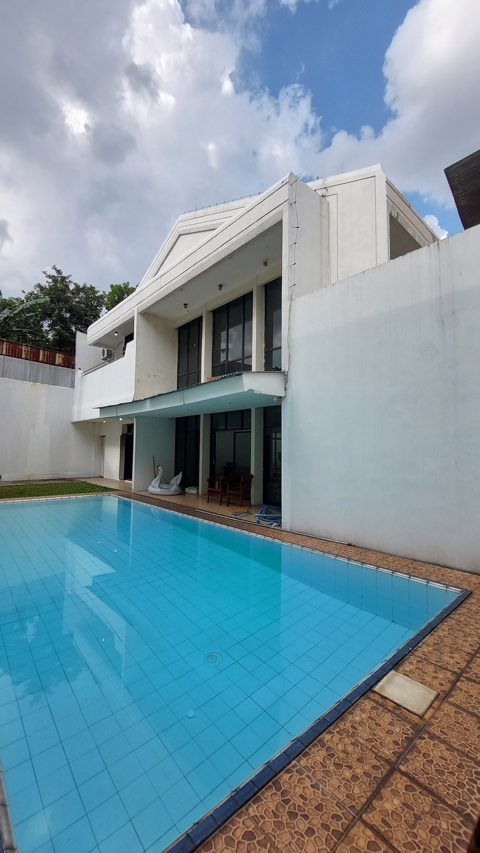 LUXURY MARBLE MANSION IN BANGKA KEMANG