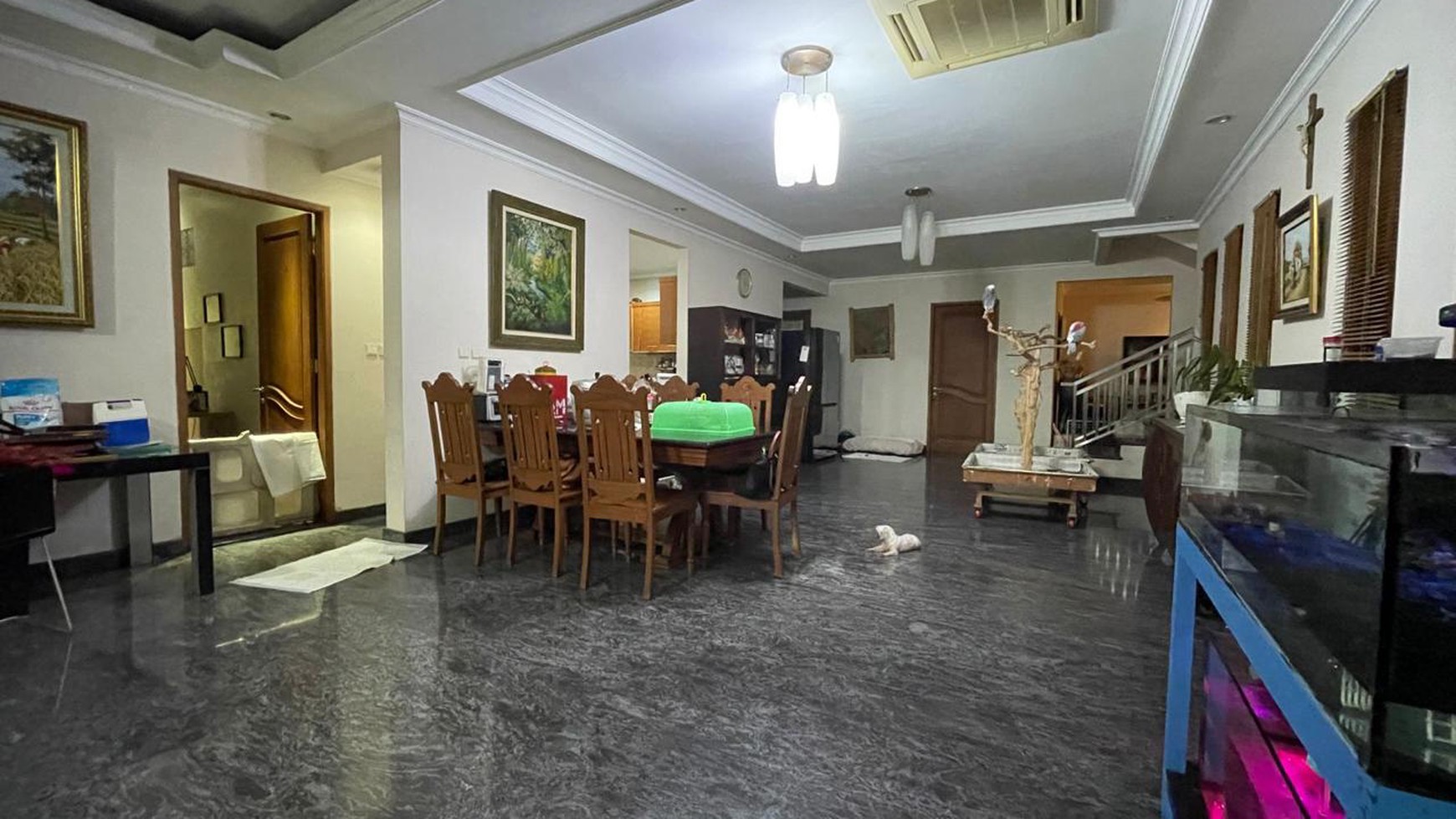Rumah bagus, Rapi, dengan lingkungan yang aman dan nyaman di Bintaro Sektor 2