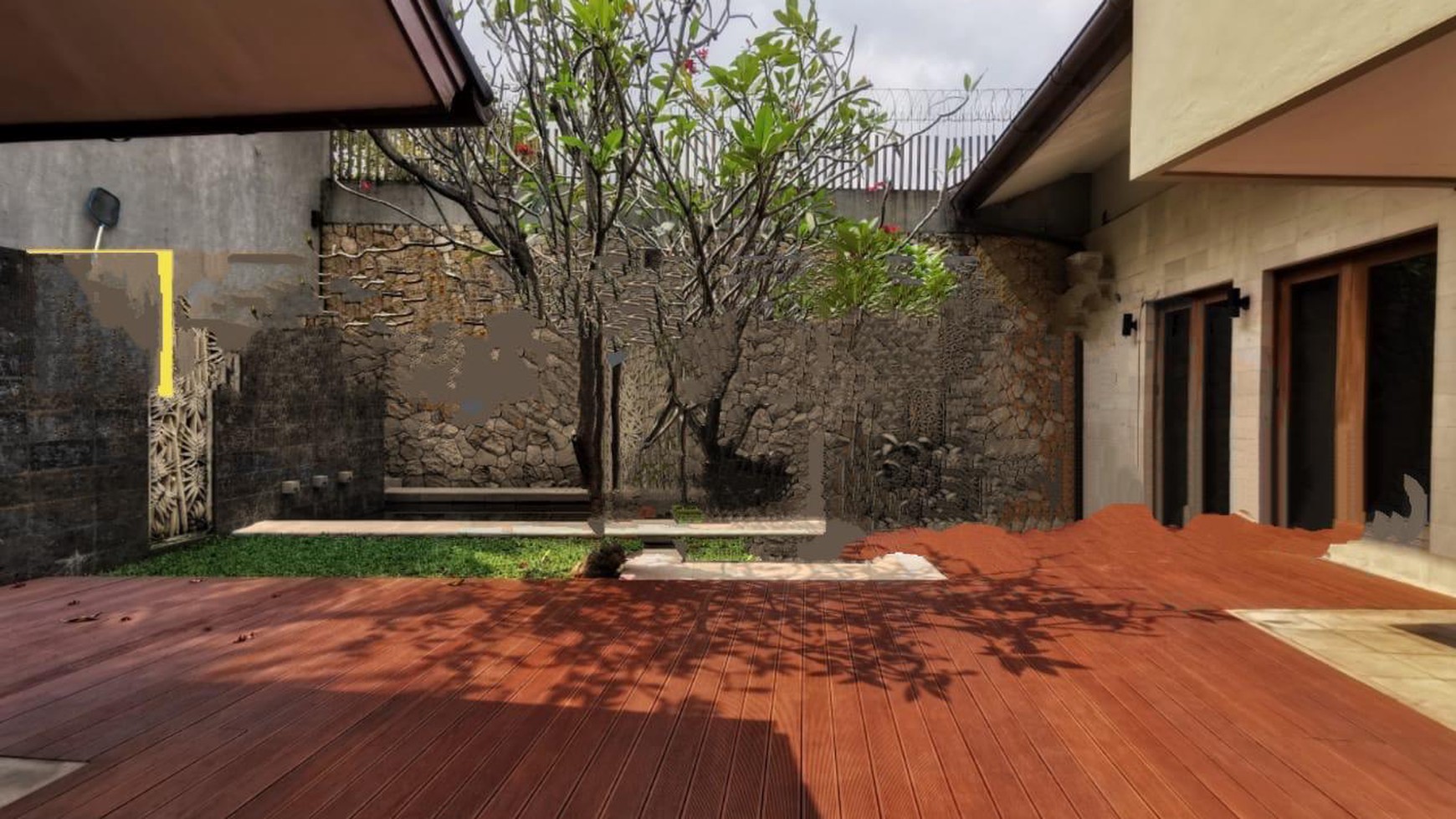 Rumah Hitung Tanah Area Cipete