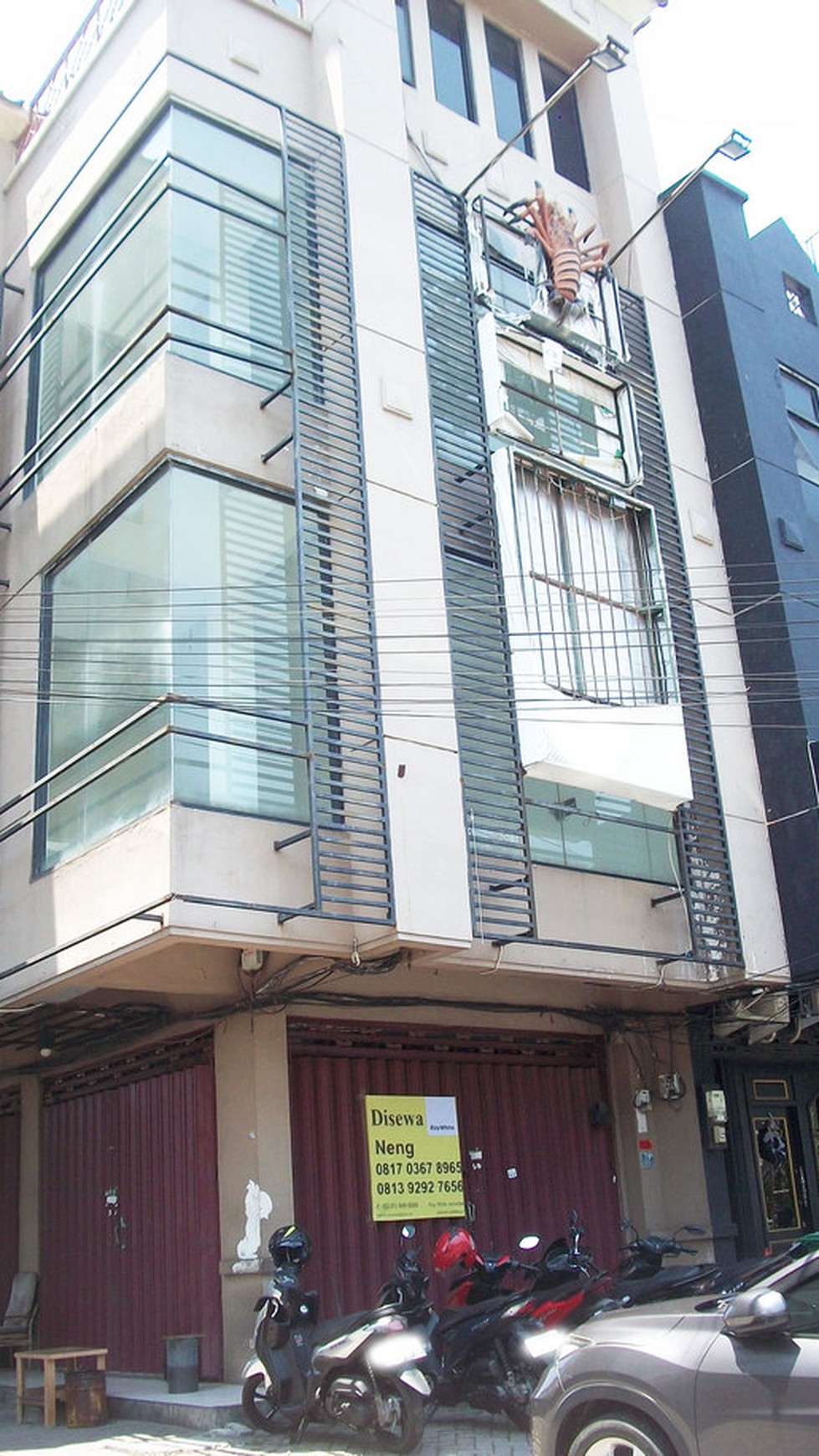 Rumah Hitung Tanah Area Cipete