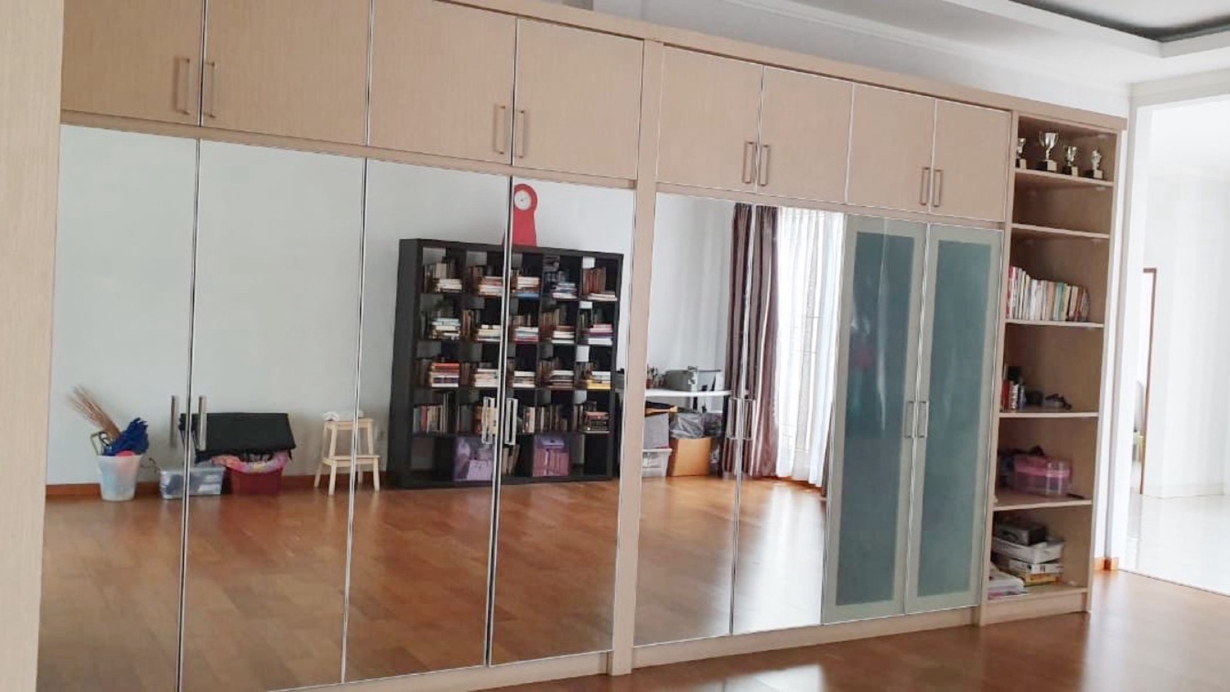 Rumah Hitung Tanah Area Cipete