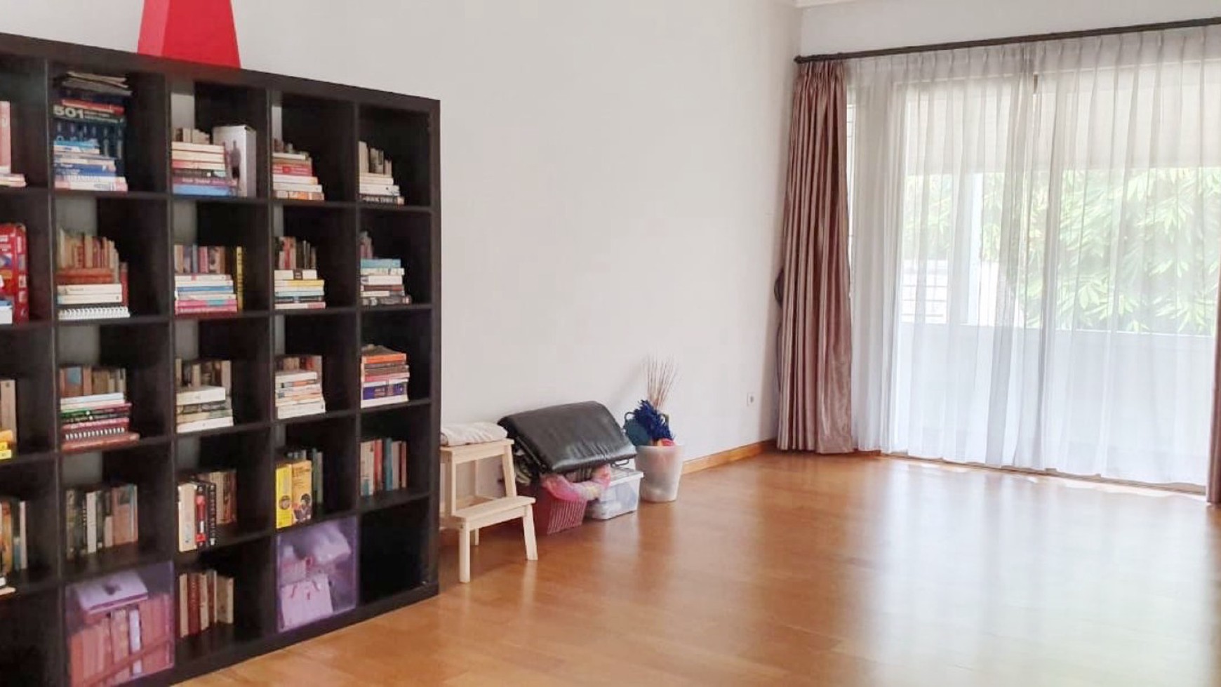 Rumah Hitung Tanah Area Cipete