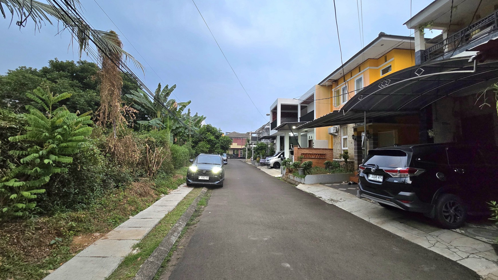 Rumah Bagus Siap Huni di Griya Pesona Rama Jl. Legoso Raya, Ciputat, Tangerang Selatan 