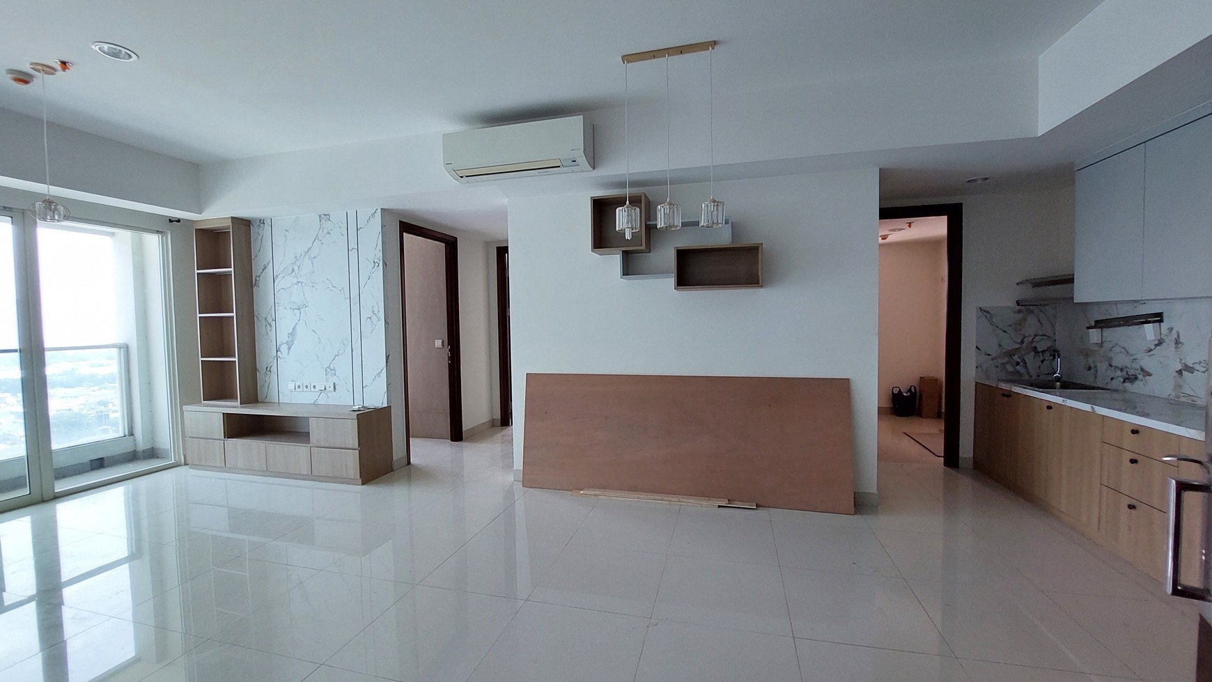 Apartemen The Kensington, Twr Clifford, Kelapa Gading, Luas 79 m2