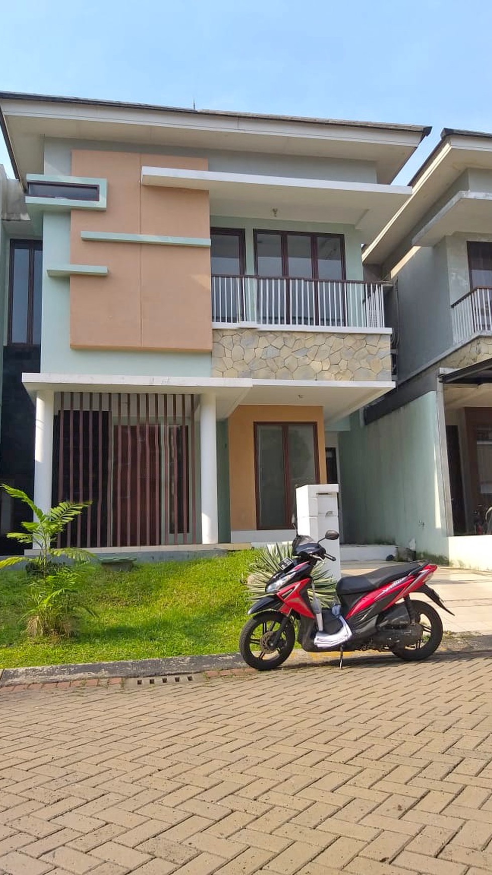 Rumah Bagus Di Discovery Fiore Bintaro Jaya Sektor 9