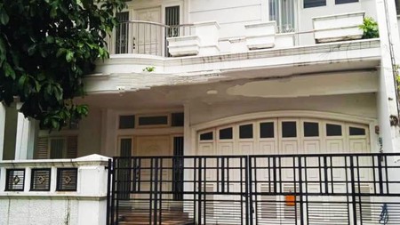 Rumah Bagus Di Puri Botanical Joglo Jakarta Barat