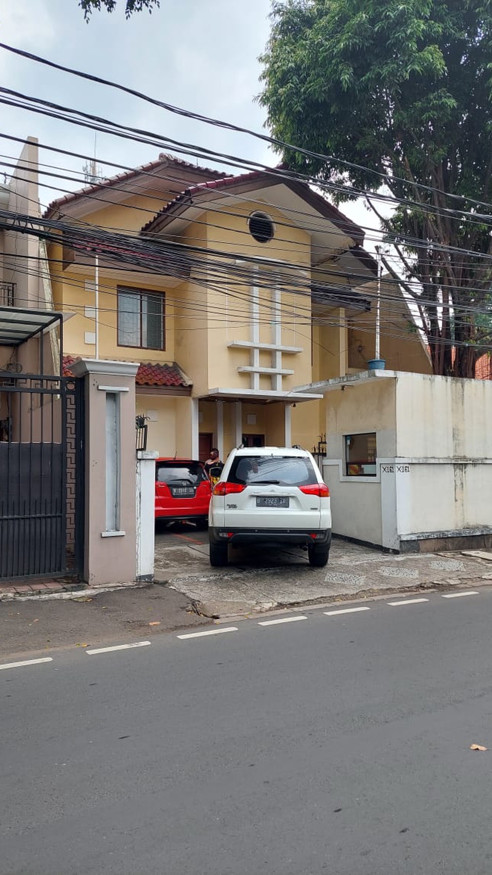 Rumah Bagus Di Jl Darmawangsa Kebayoran Baru Jakarta Selatan