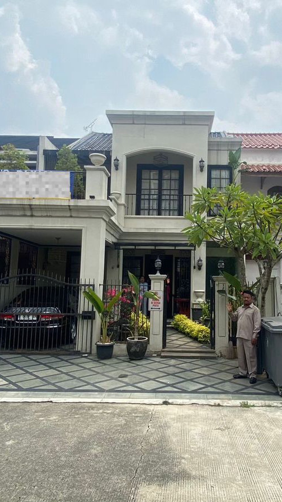 Rumah Bagus Di Jl Dago Puri Cinere Depok