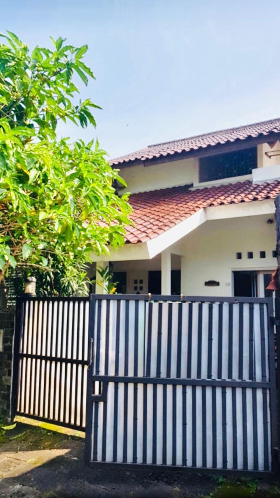 Rumah Bagus Di Jl Ciater Puri Cinere Depok