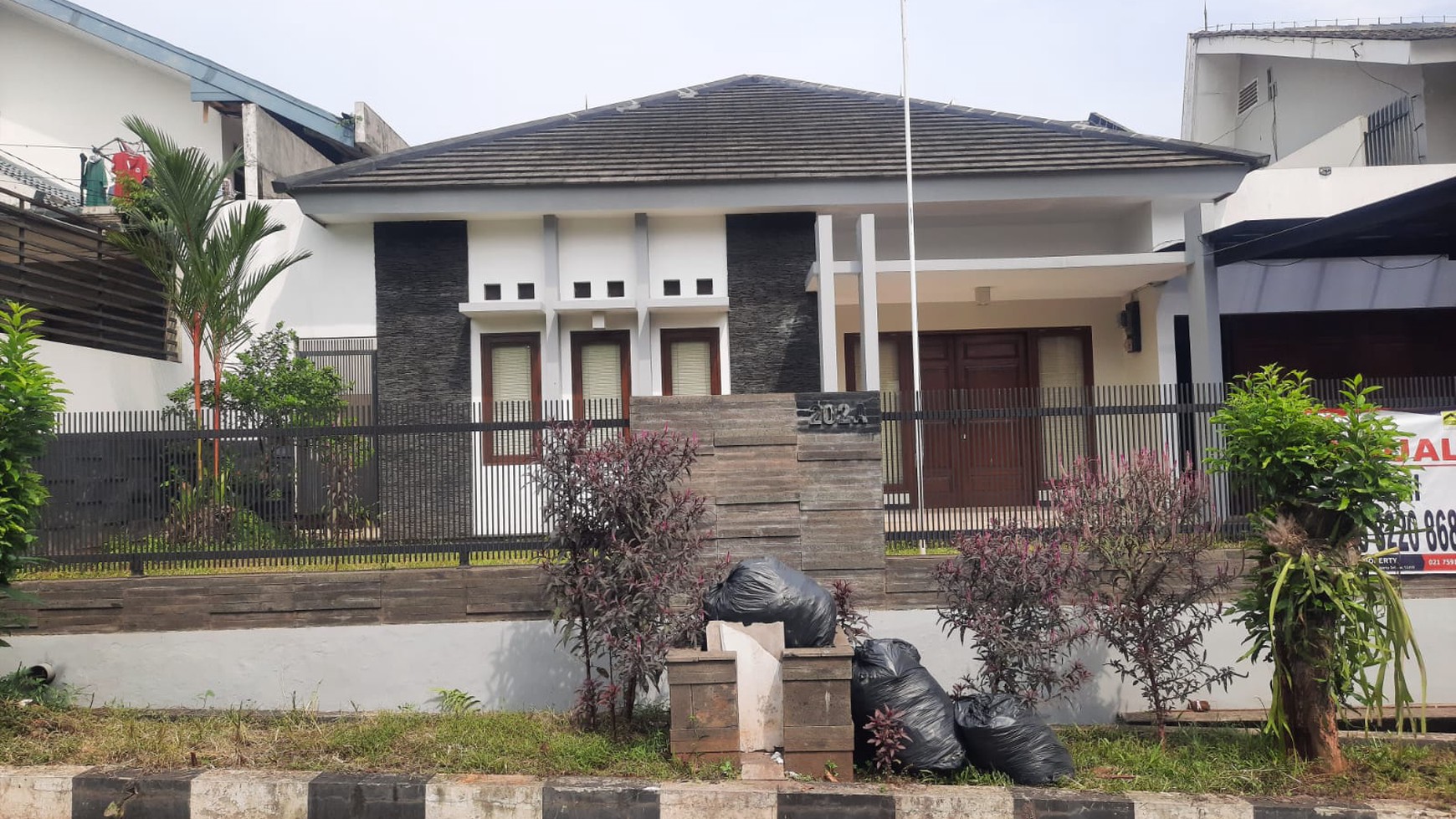 Rumah Bagus Di Cinere Estate Jl Mangga Depok 