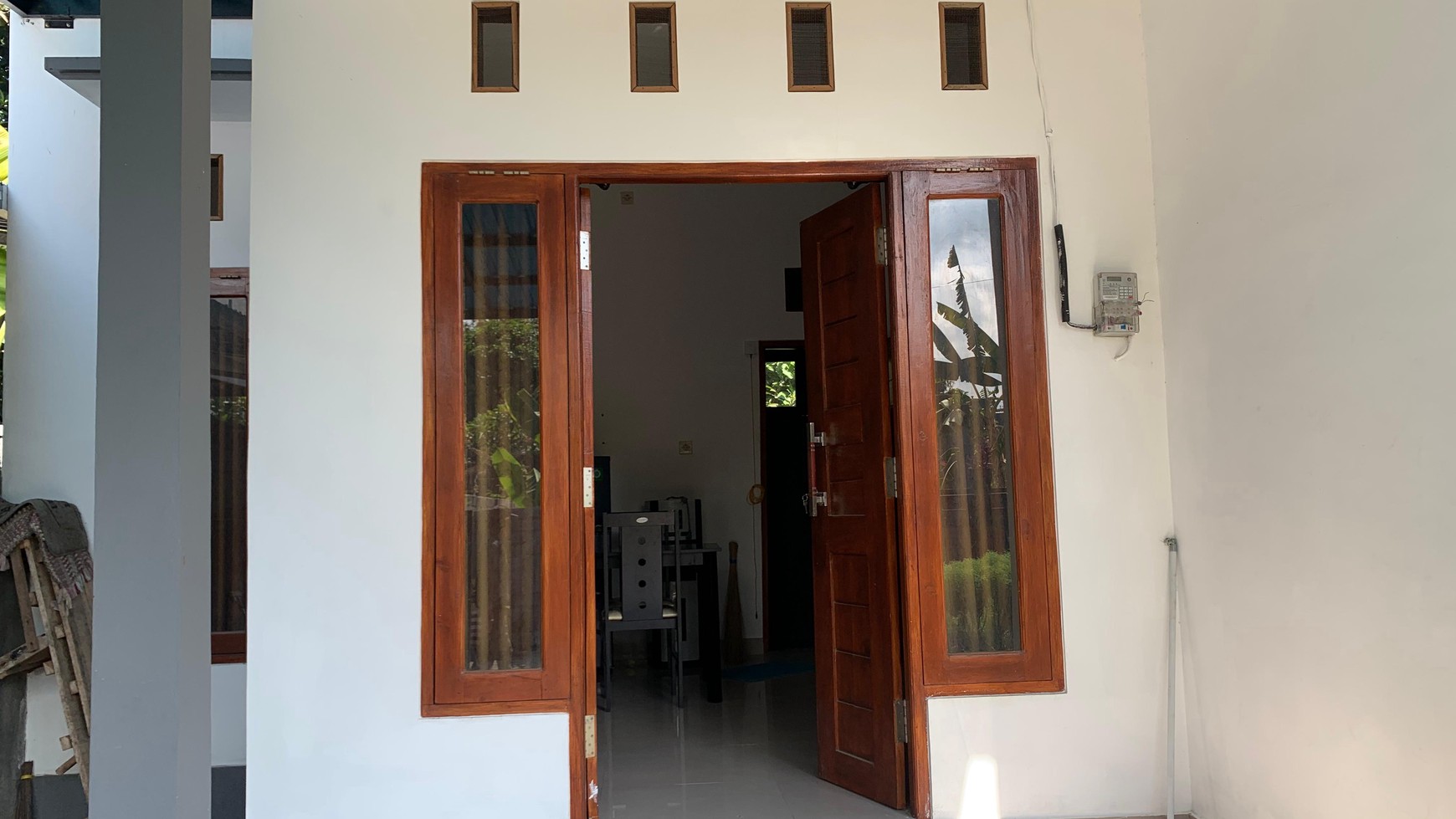 COZY RENTAL HOME IN A QUIET NEIGHBORHOOD NEAR THE SINGARAJA CITY