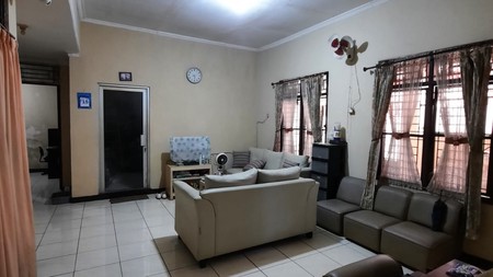 Dijual Rumah Jalan Anggrek , CIbodas _ Tangerang