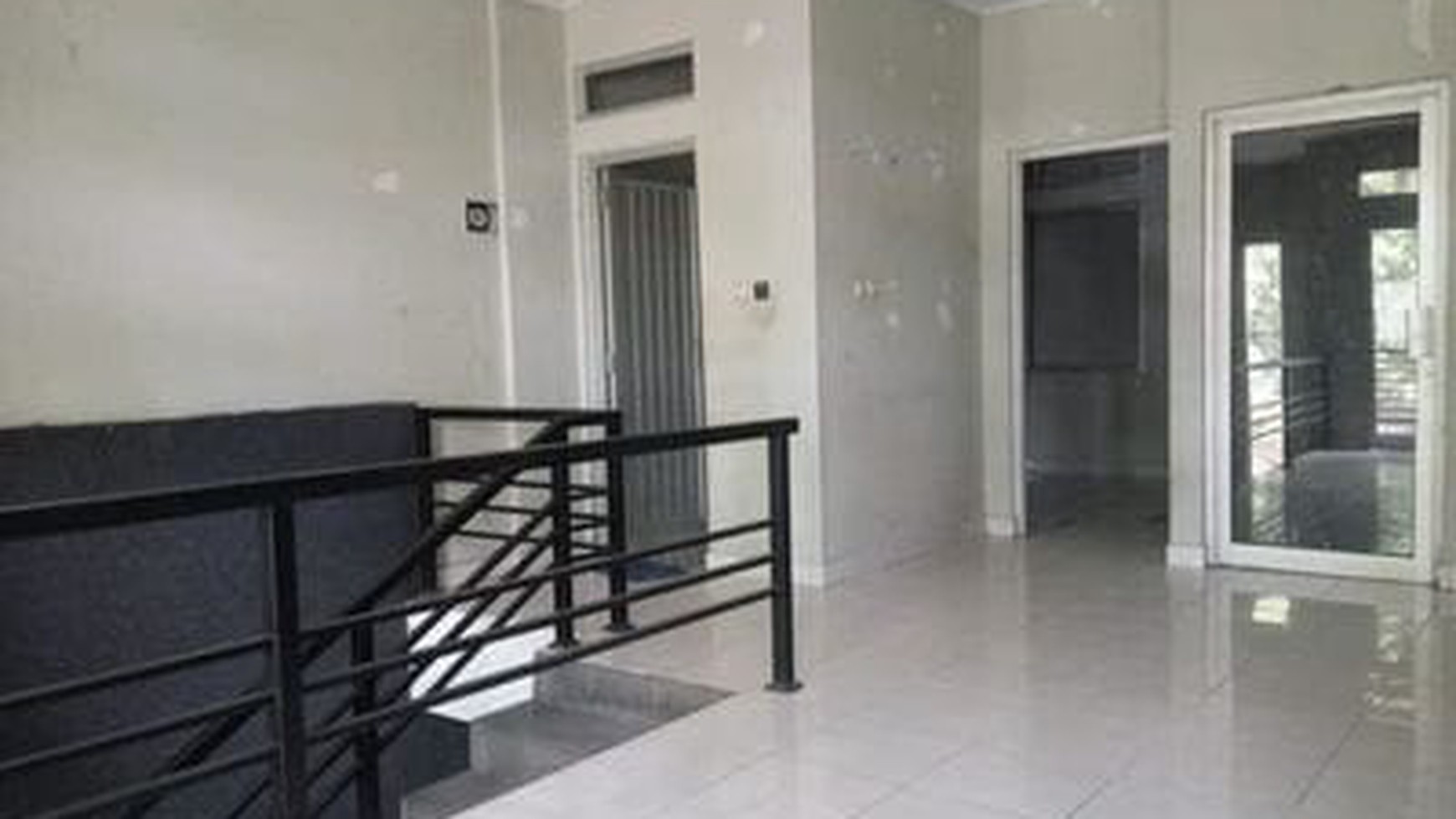 Ruko lokasi strategis pinggir jalan raya area Turangga/Sayap Buah Batu