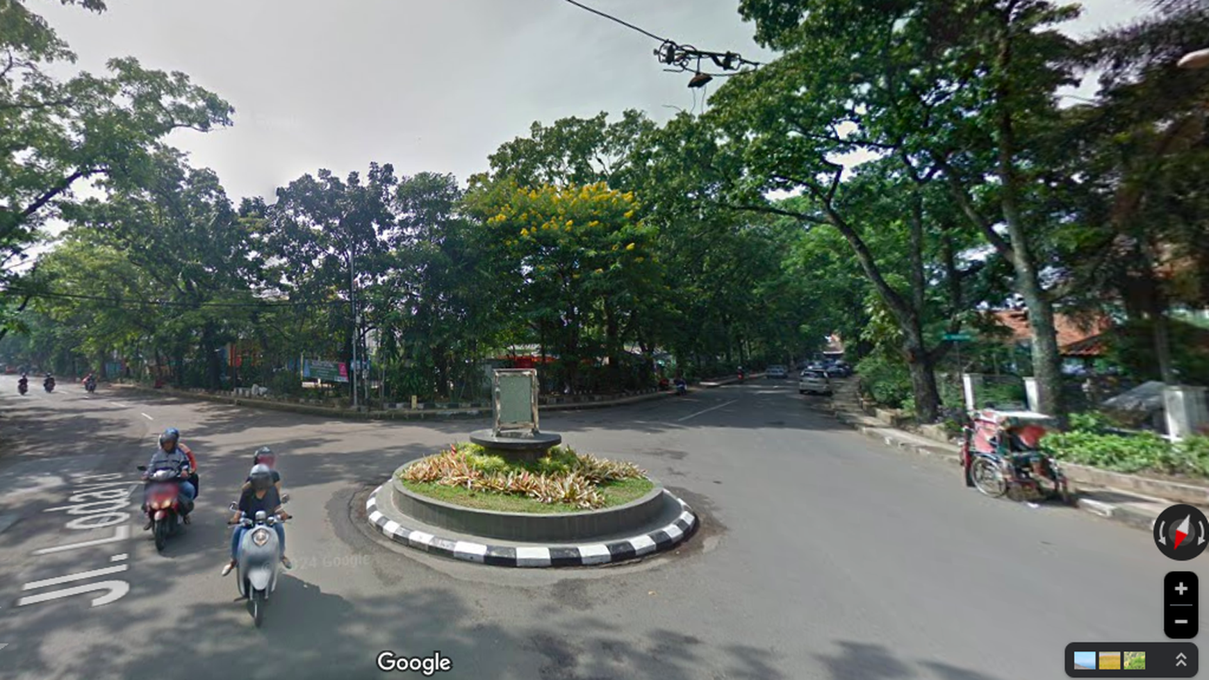 Ruko area strategis pinggir jalan raya area Turangga/Sayap Buah Batu