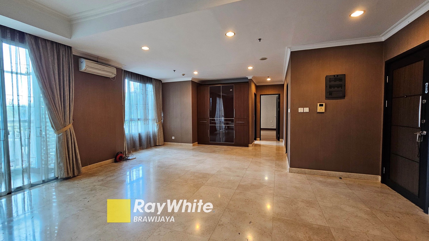 Apartemen Essence Darmawangsa, Kebayoran Baru, Tower Eminence 1, Lantai 3, 3 BR 