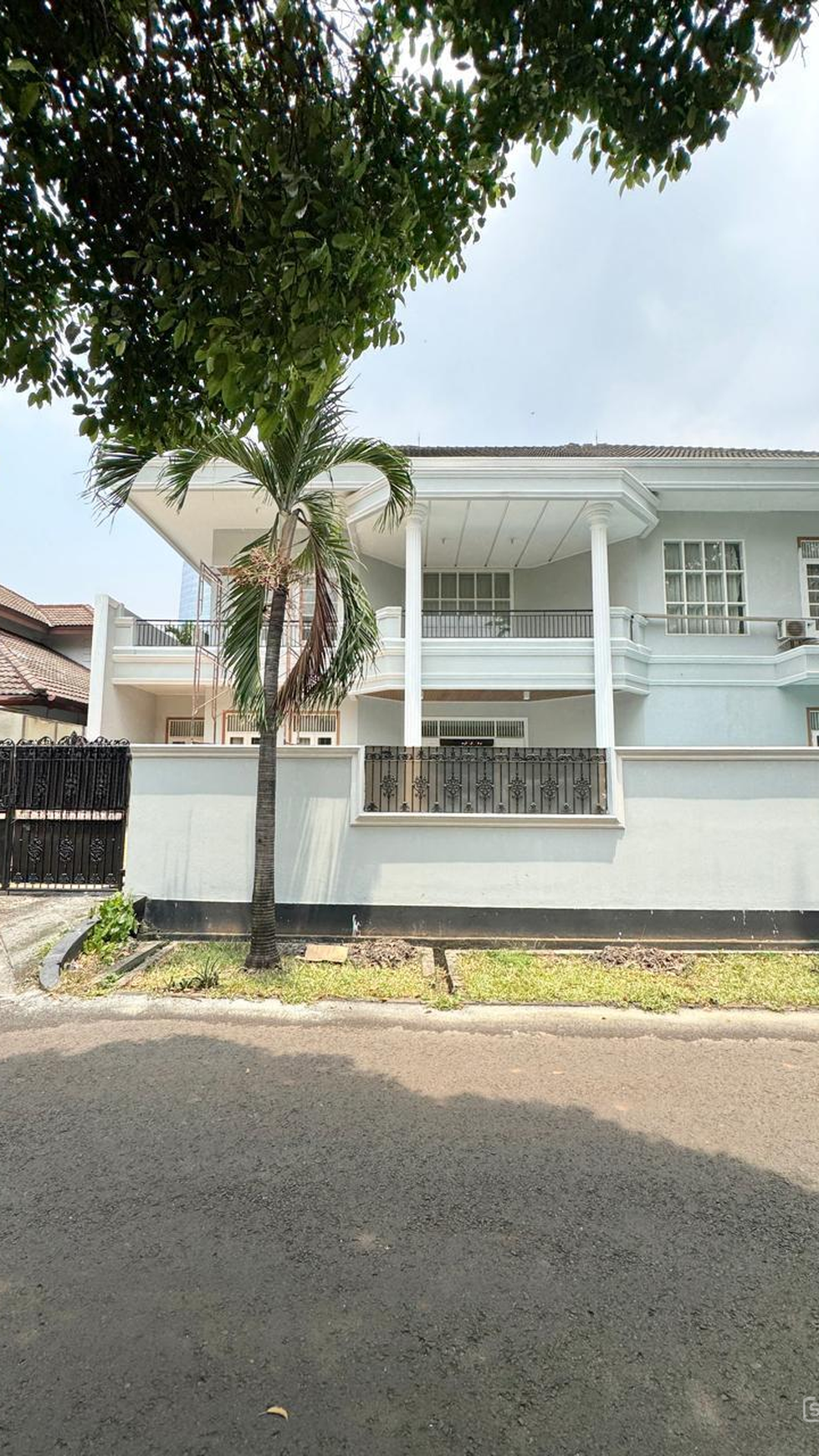 Rumah Hitung Tanah Area Cipete