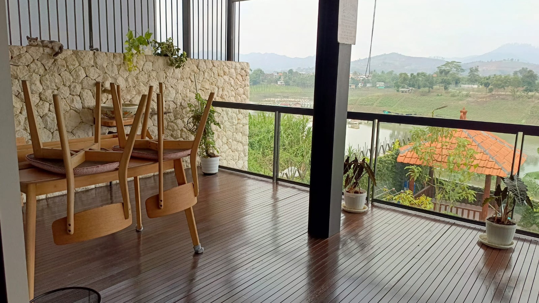 Rumah Hitung Tanah Area Cipete