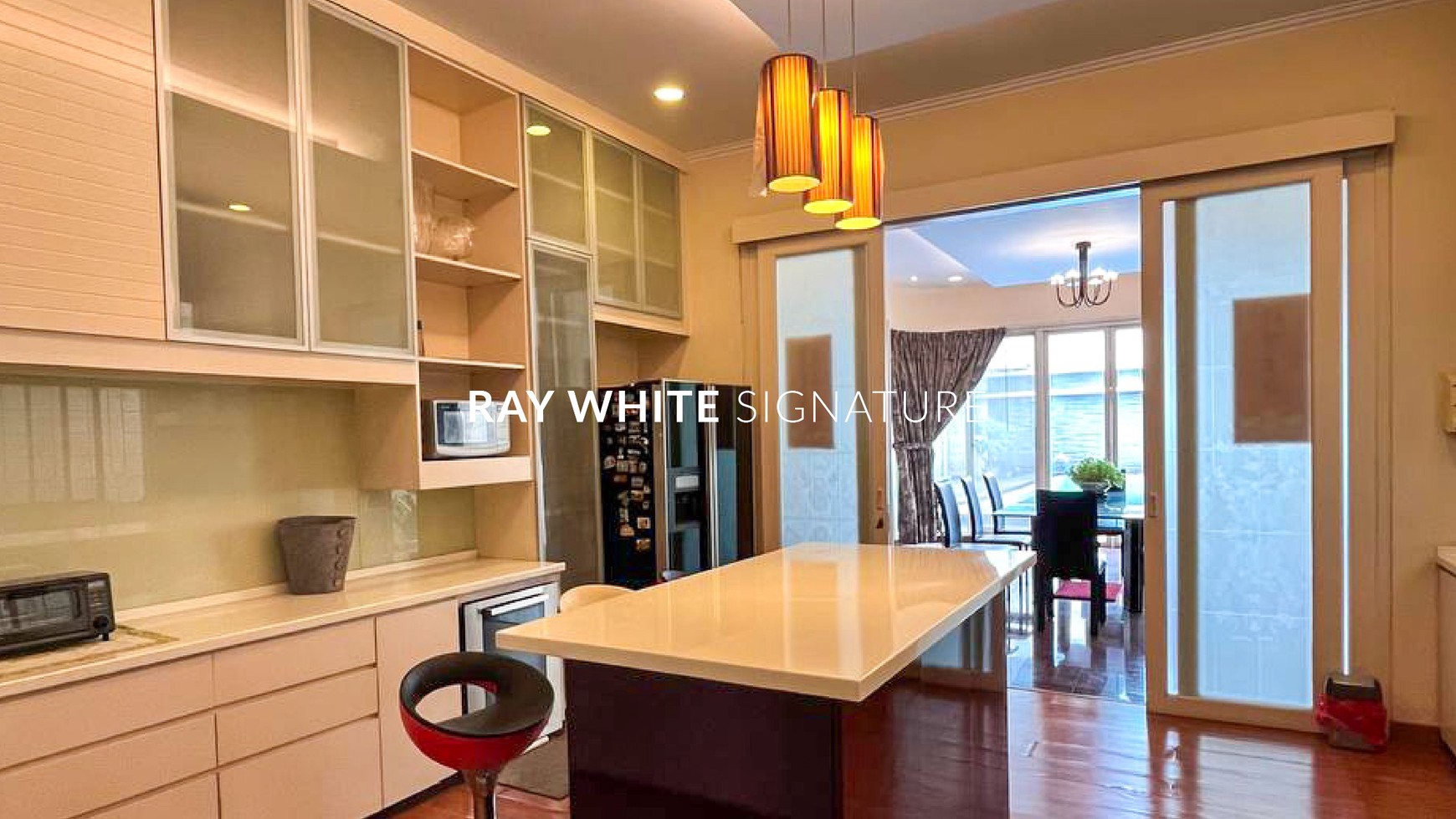 Rumah Hitung Tanah Area Cipete