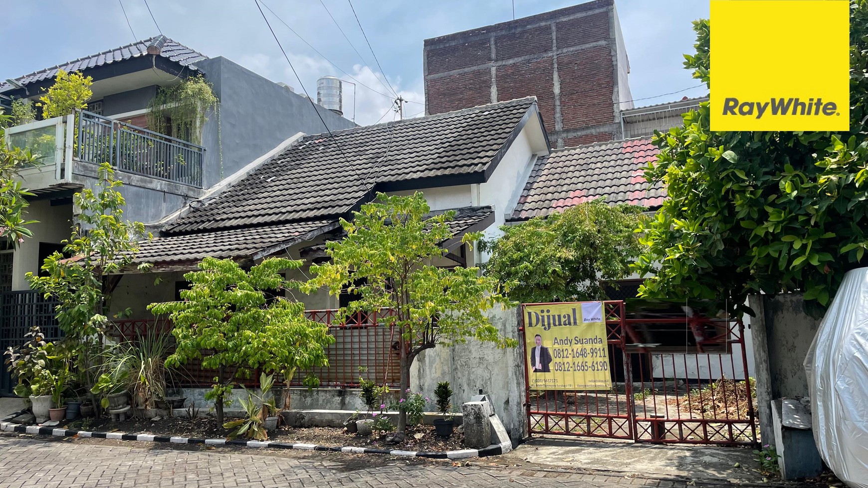 Dijual Rumah SHM di Babatan Pilang Wiyung Surabaya