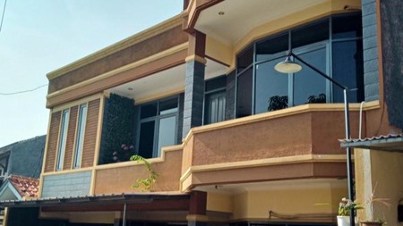 Rumah Bagus Terawat di Gading Tutuka Bandung Selatan