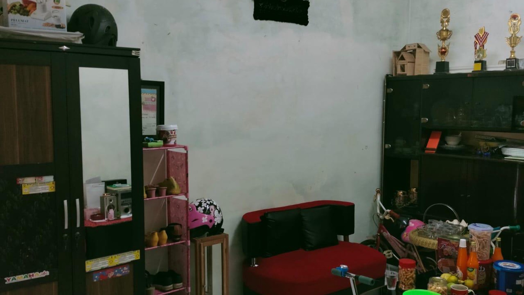 Rumah Minimalis Bandung Utara di Cipedes Hilir