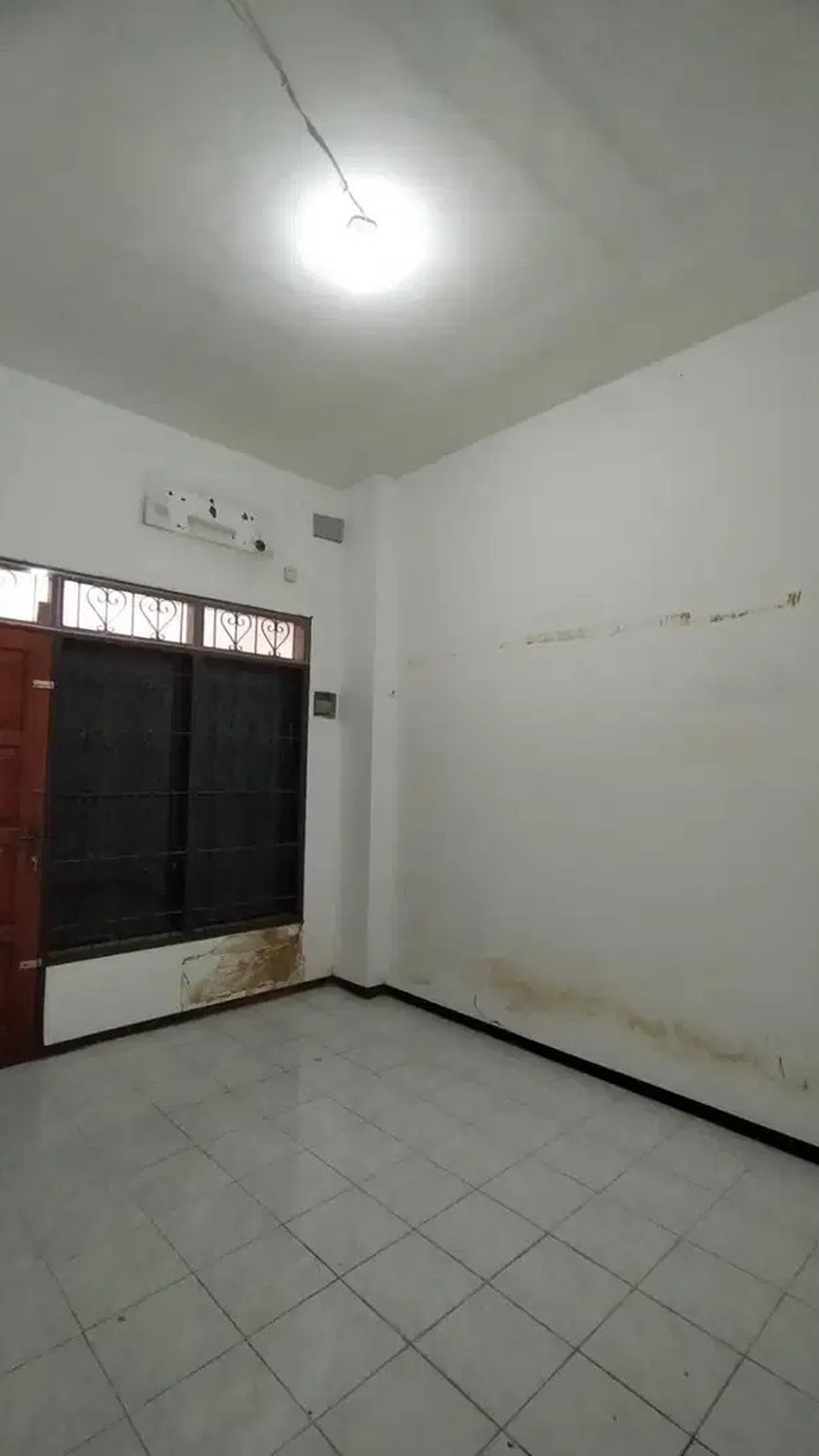 DIJUAL RUMAH SEMI FURNISHED DARMO PERMAI UTARA