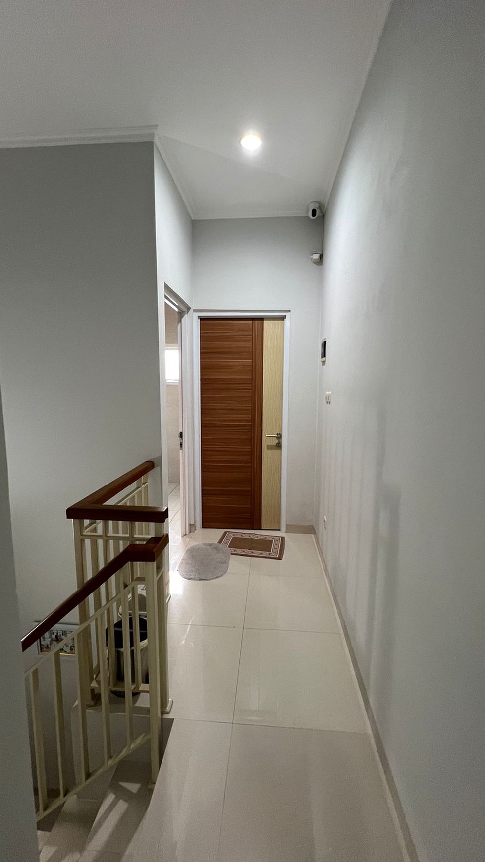 Dijual Rumah Semi Furnished 2 Lantai dan Siap Huni @Pondok Aren