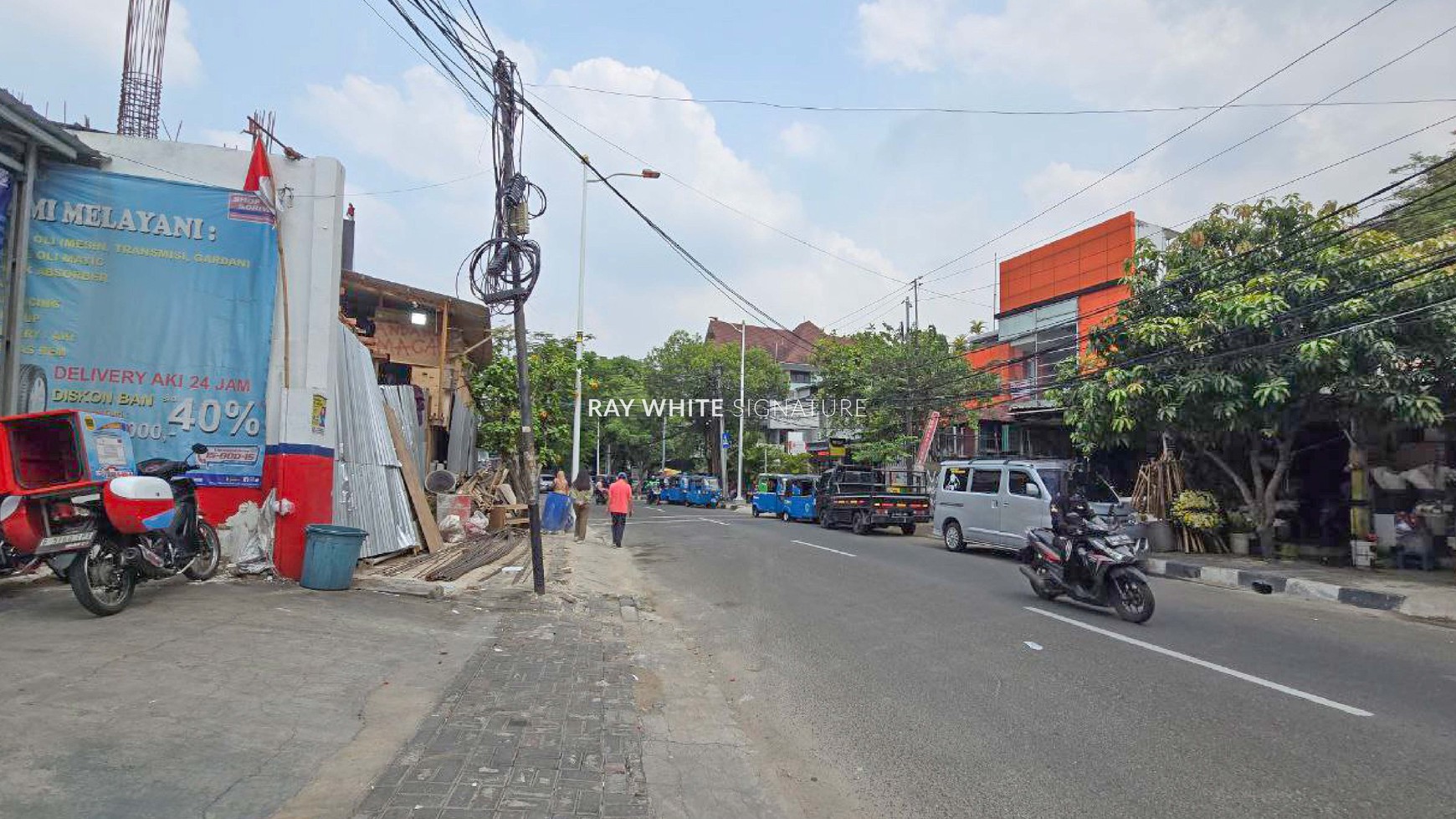 Rumah Hitung Tanah Area Cipete