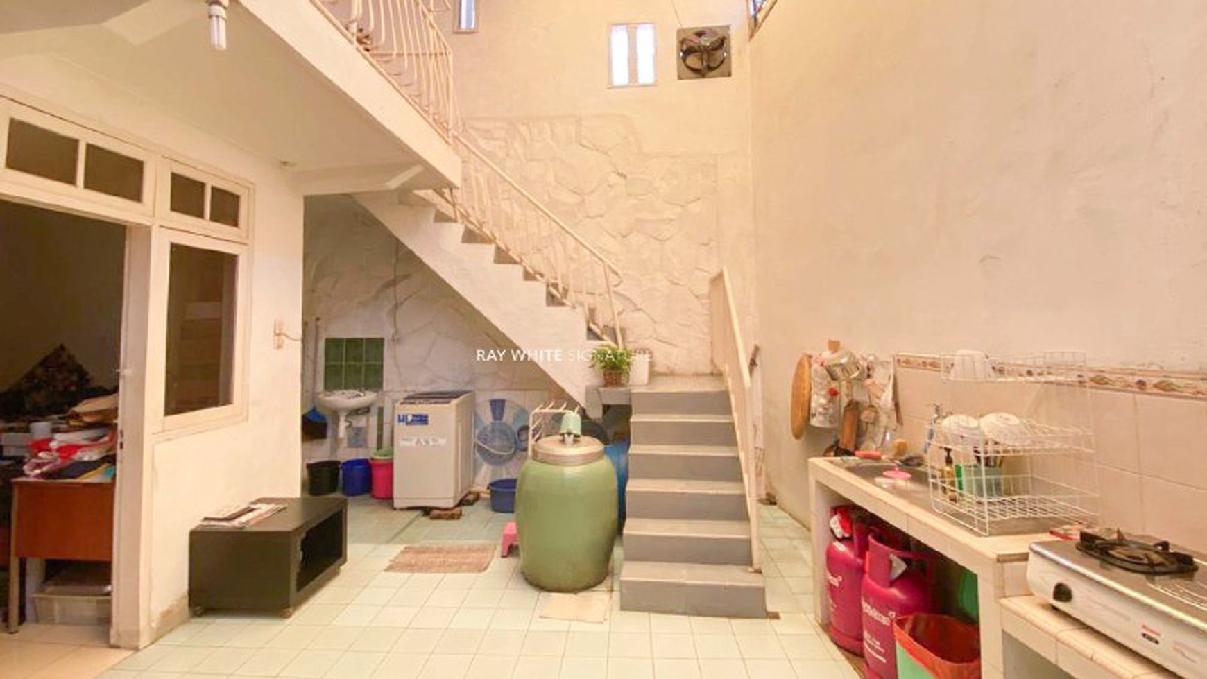 Rumah Hitung Tanah Area Cipete