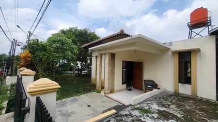 Rumah Minimalis Terawat di Bumi Sariwangi Bandung