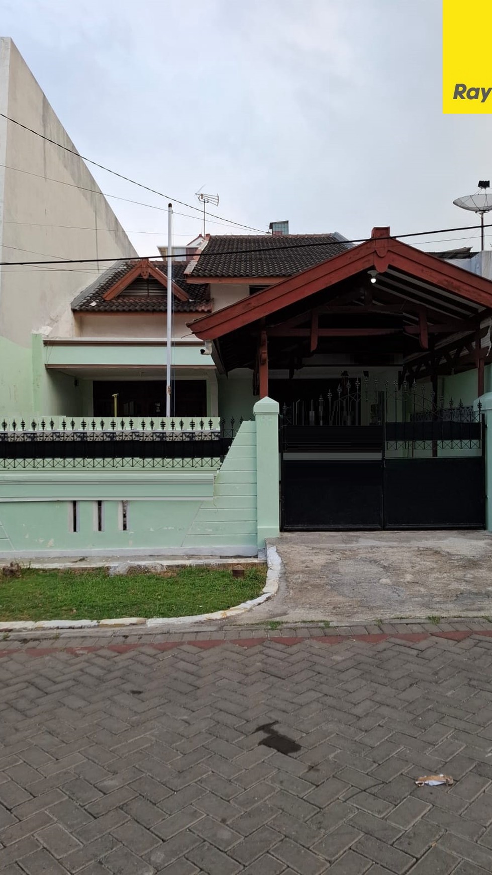 Dijual Rumah 2 lantai di Kupang Baru Surabaya Barat