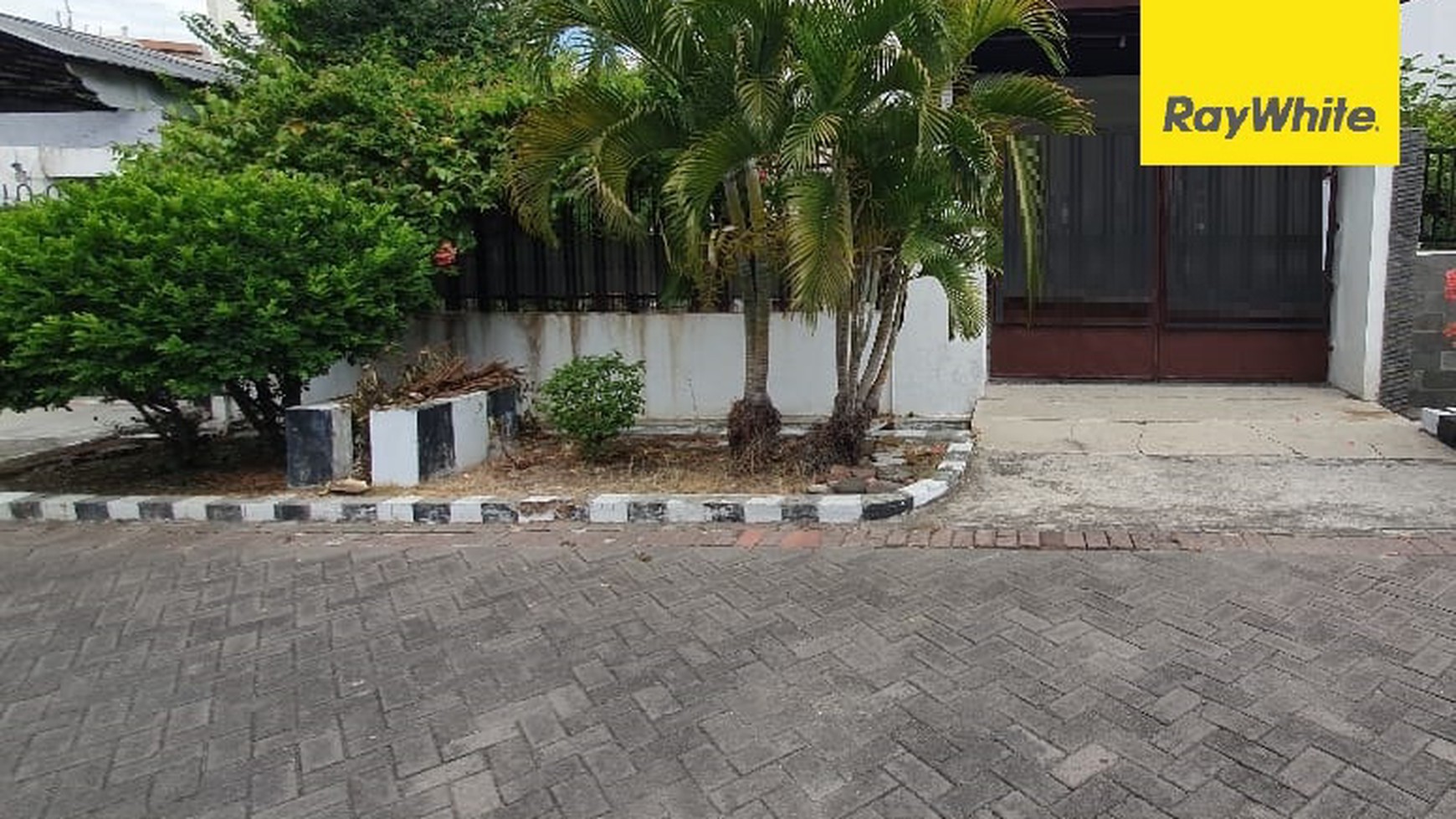 Dijual Rumah SHM di Kupang Indah Surabaya Barat