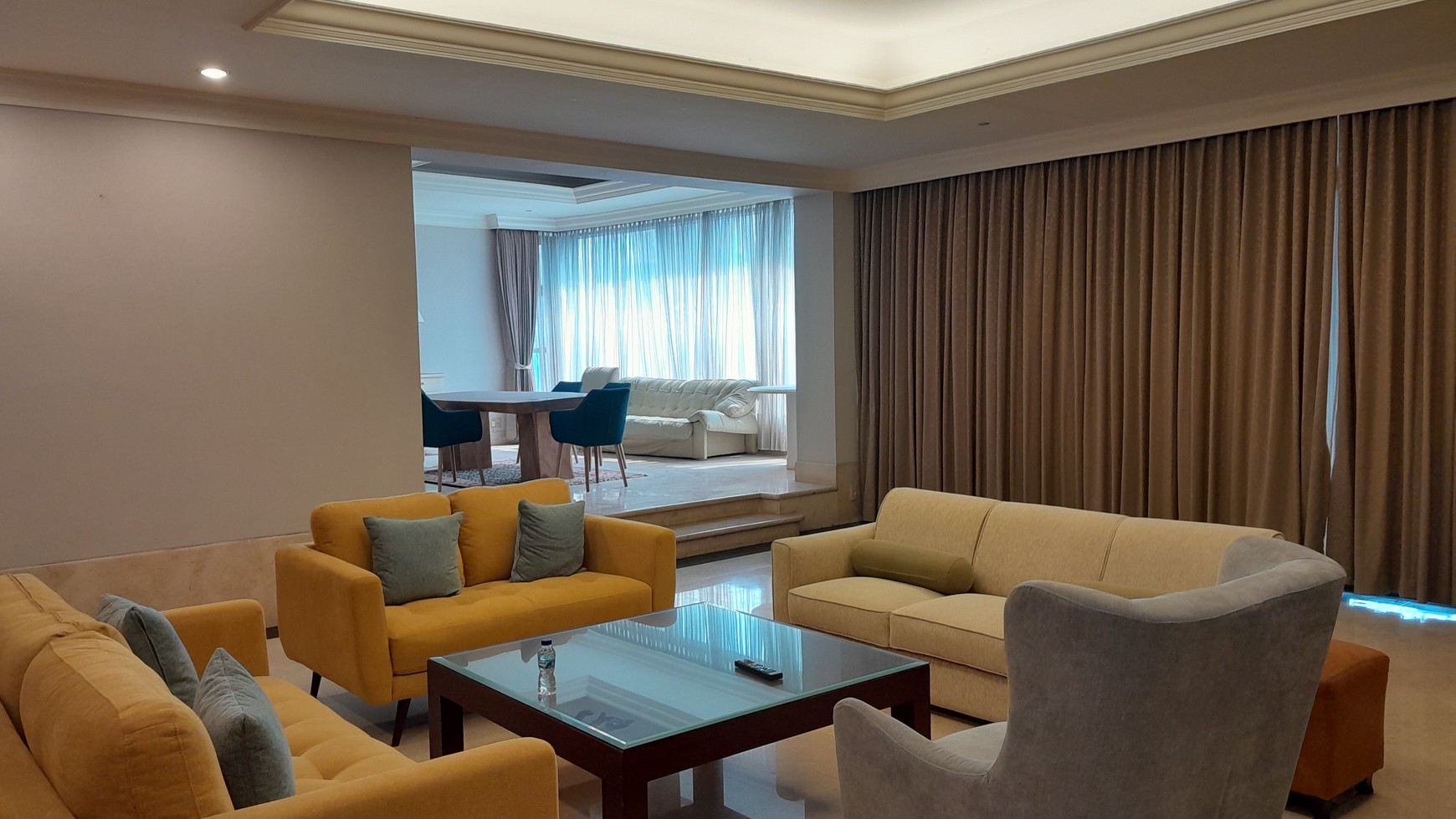 Apartemen Sailendra 3 + 1 Bedroom, Luas 323m, Siap Huni