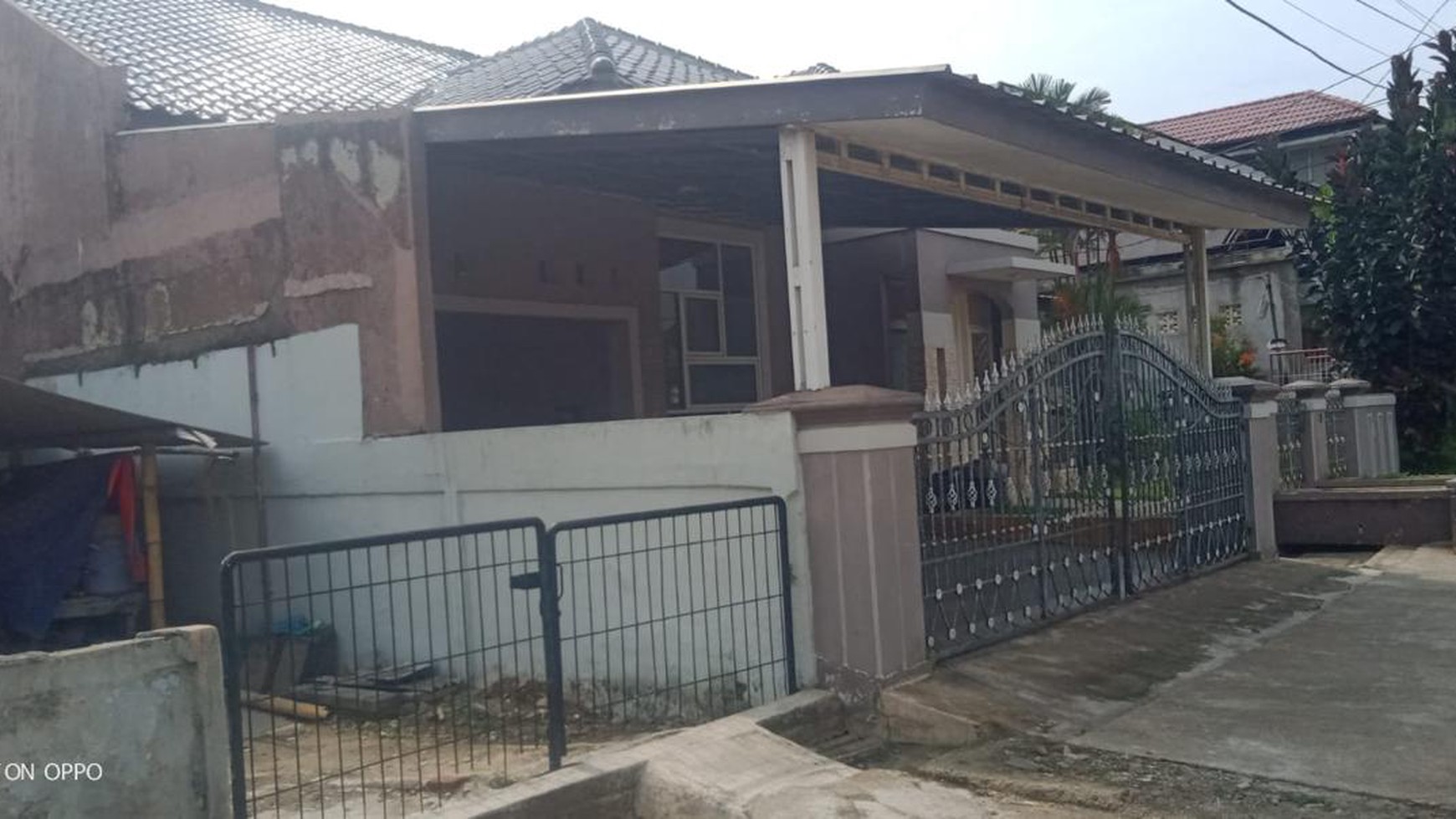 Dijual Rumah di JL. Jaya Baya Raya - Perum 4 Karawaci Tangerang