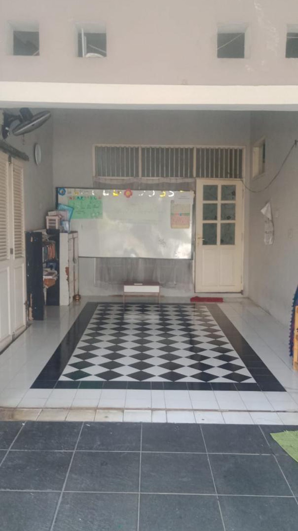 Dijual Rumah di JL. Jaya Baya Raya - Perum 4 Karawaci Tangerang