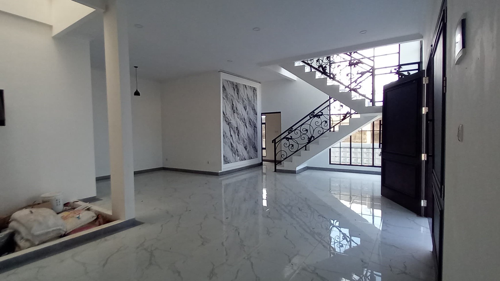 Dijual Tanah Bonus Bangunan 2 Unit Rumah Baru Kedamaian