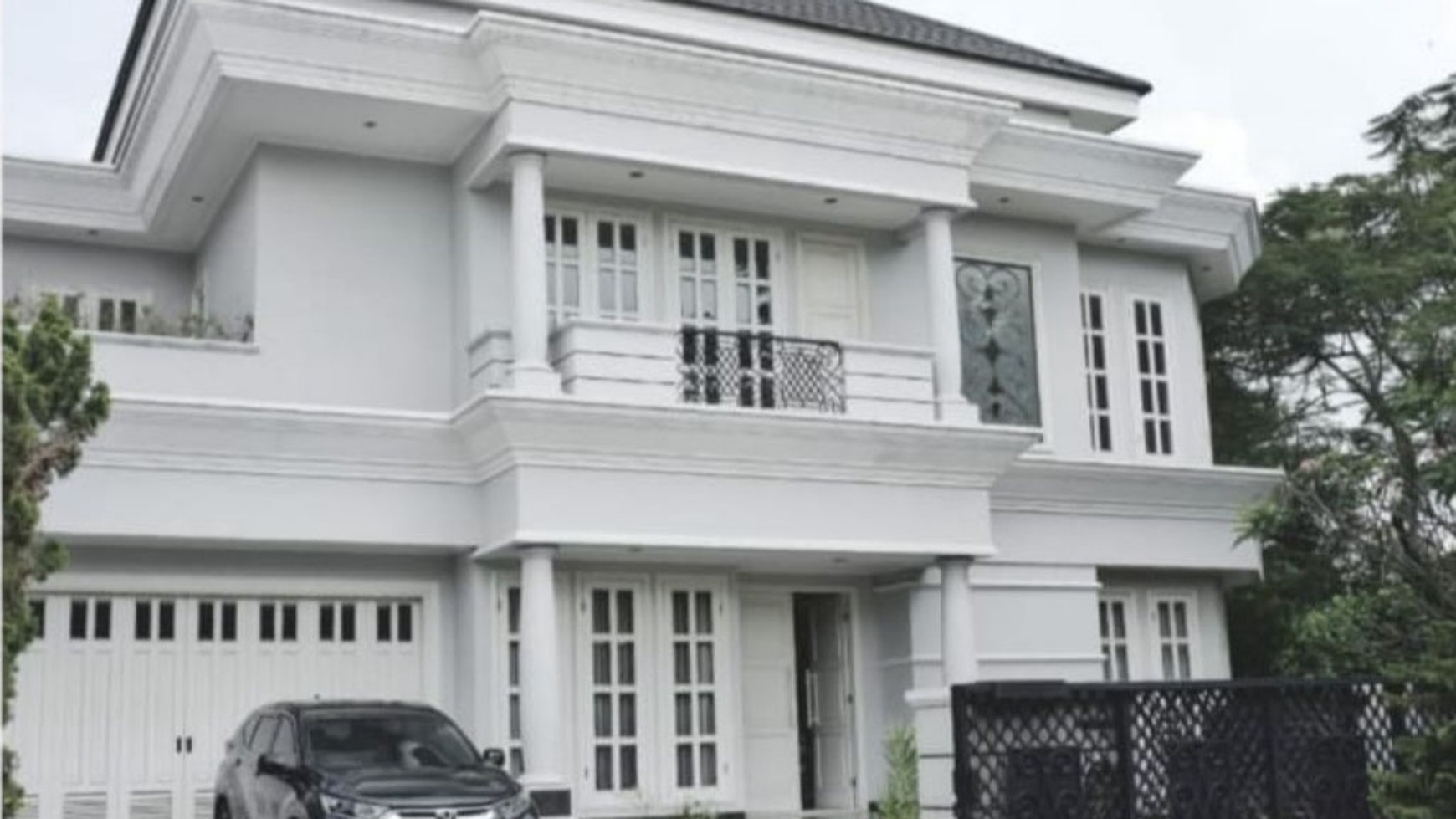 Dijual: Rumah U Hoek , Villa Meutia Kirana Bekasi Timur.