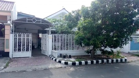 DIJUAL RUMAH HITUNG TANAH DARMO PERMAI SELATAN