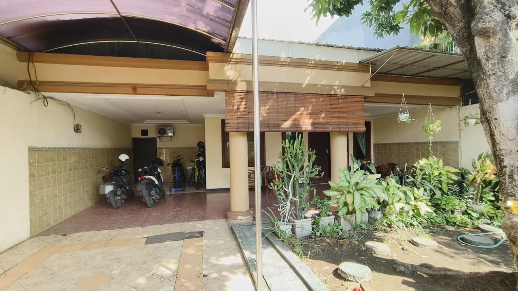 Rumah Hitung Tanah Area Cipete