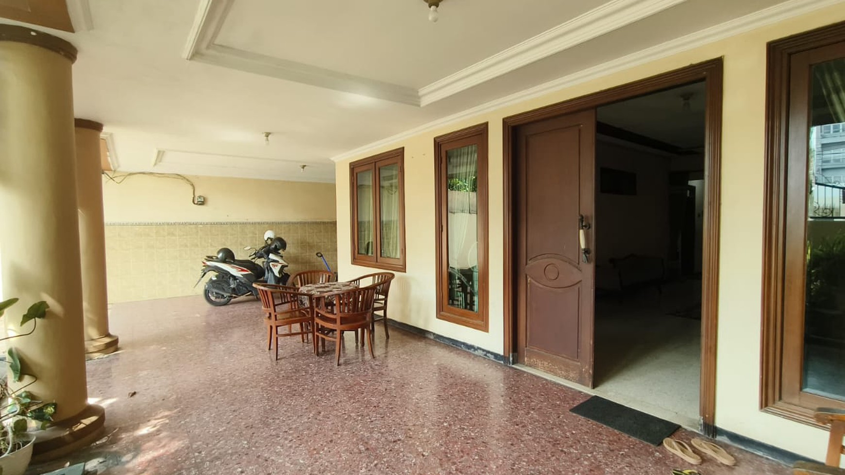 Rumah Hitung Tanah Area Cipete