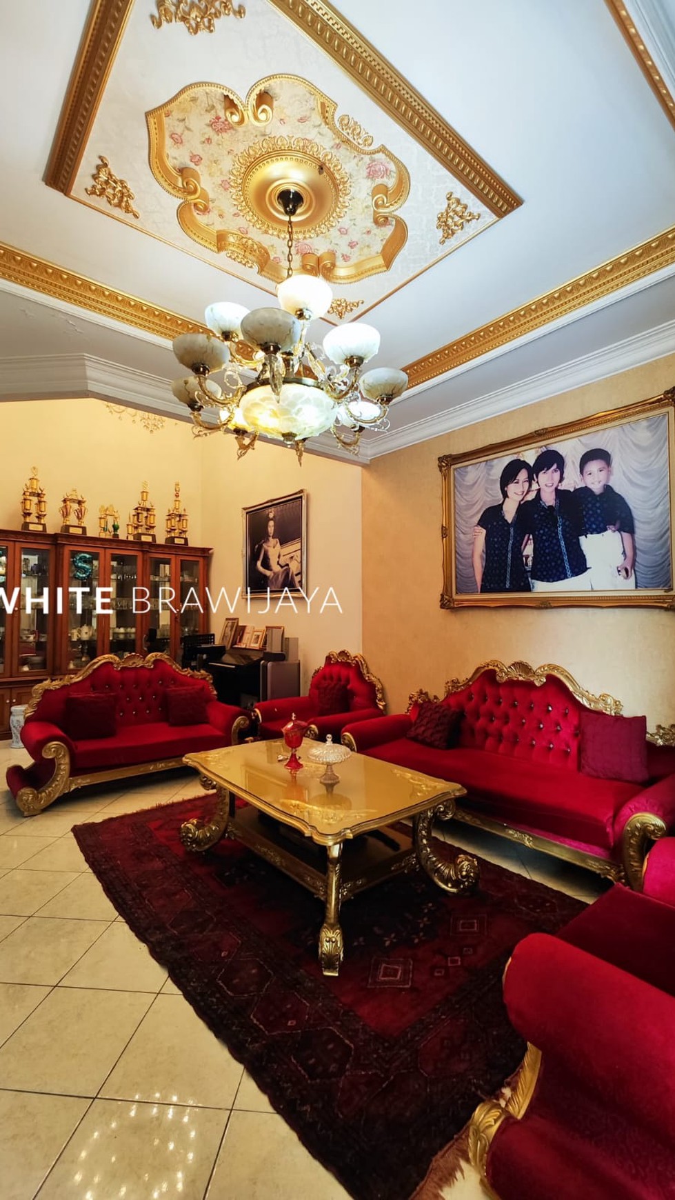 Rumah Hitung Tanah Area Cipete