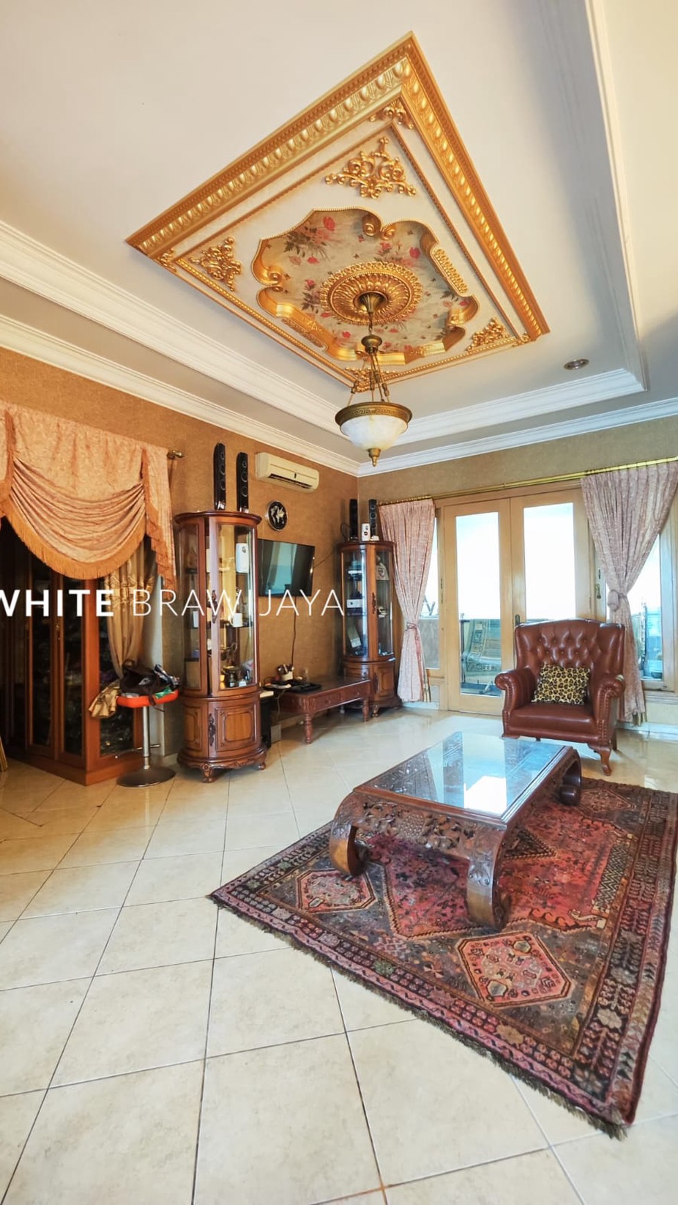 Rumah Hitung Tanah Area Cipete