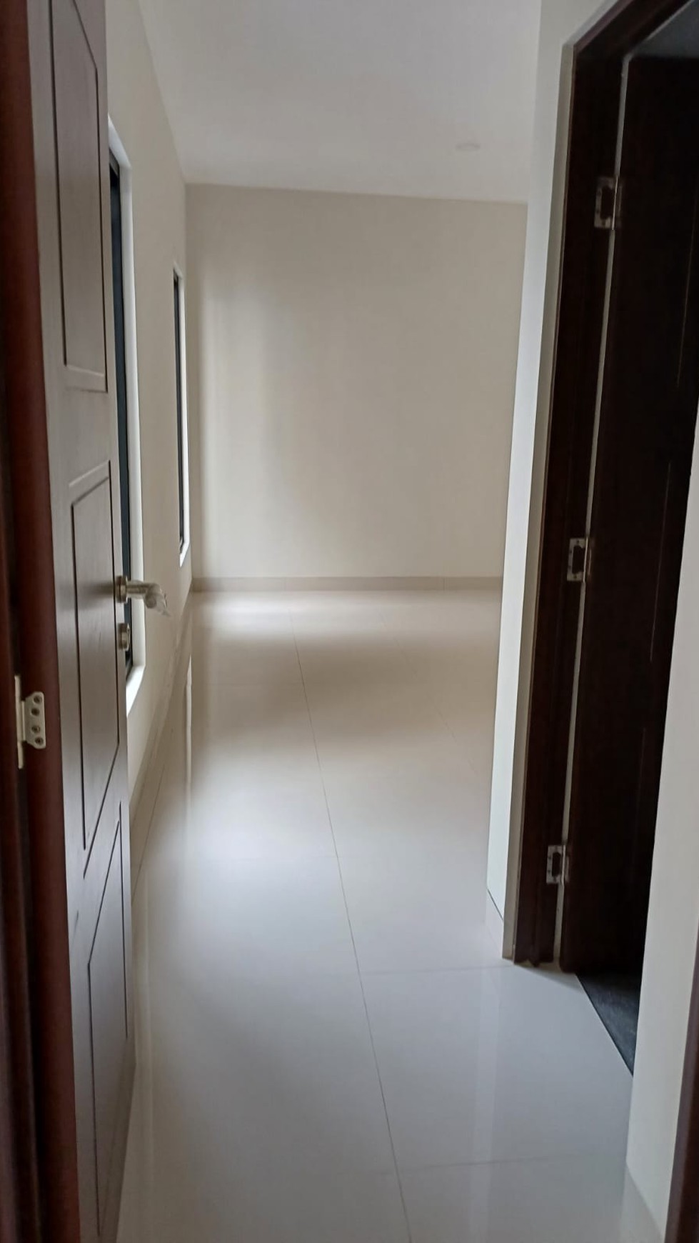 Dijual Rumah dengan Bangunan Baru dan Siap Huni @Permata Bintaro