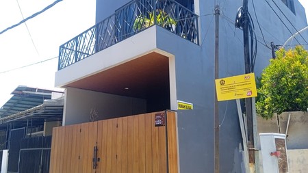 Rumah Dijual Wonorejo Selatan Baru Rungkut Surabaya